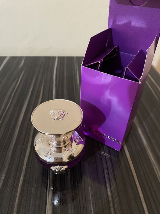 Versace парфюм dylan purple
