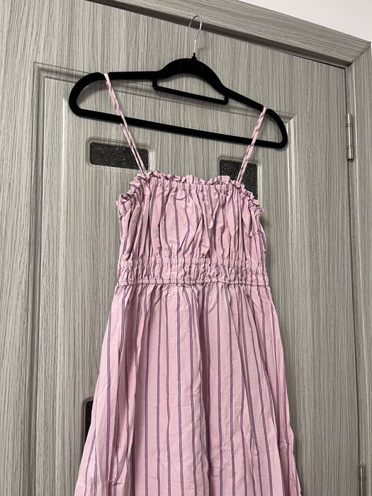 Rochie stradivarius