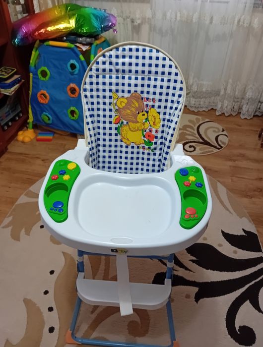 Scaun copil mic .