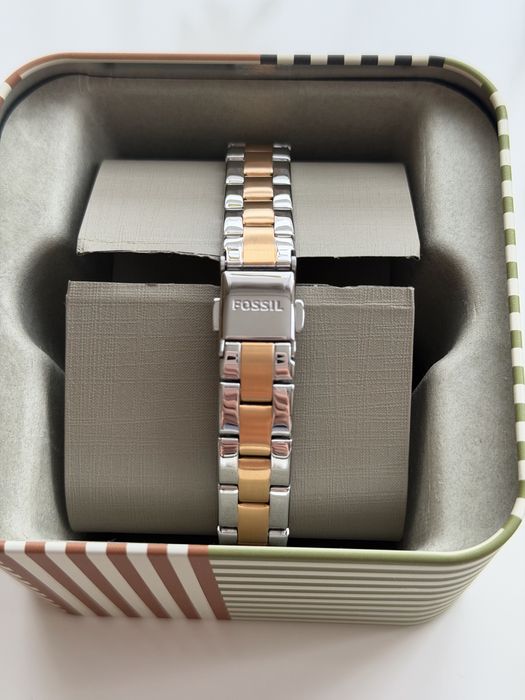 Часовник Fossil Rye bq3928 Rose gold