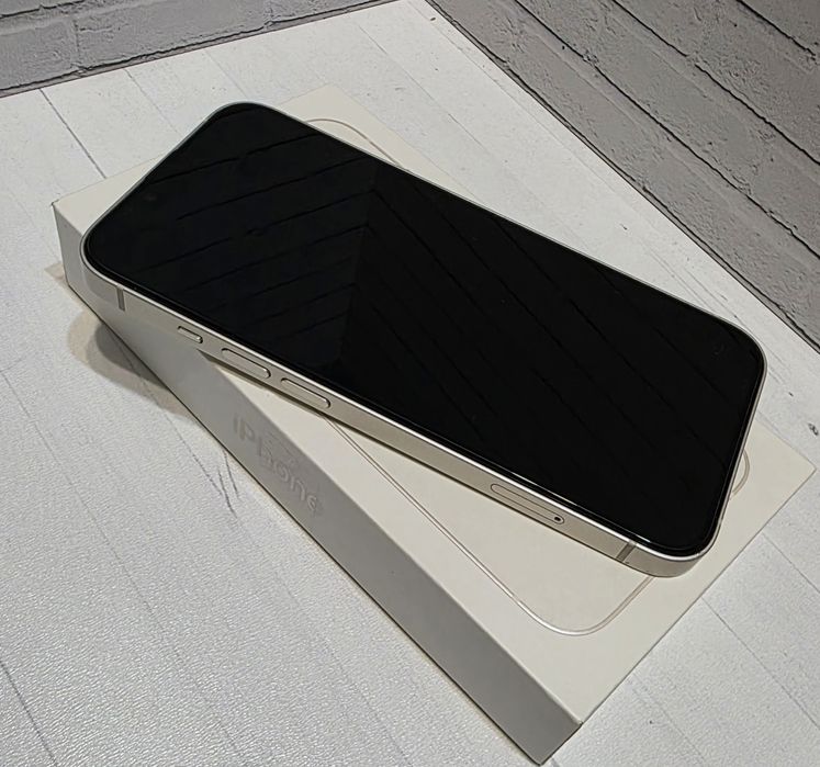 Iphone 13 128gb 100% аккумулятор
