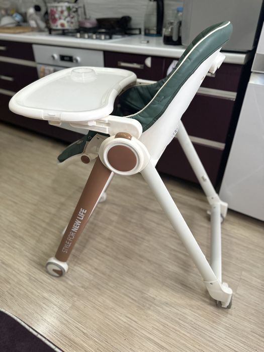 Детский стул от Happy Baby