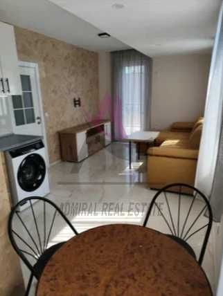 Дава се под наем Двустаен апартамент в Варна, Цветен квартал - 50 кв.м за 450 € - Снимка #1