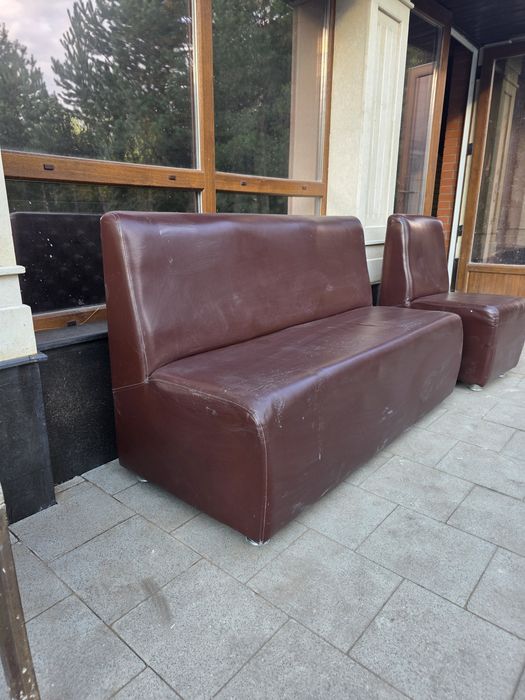 Срочно! Диваны кожзам уличные