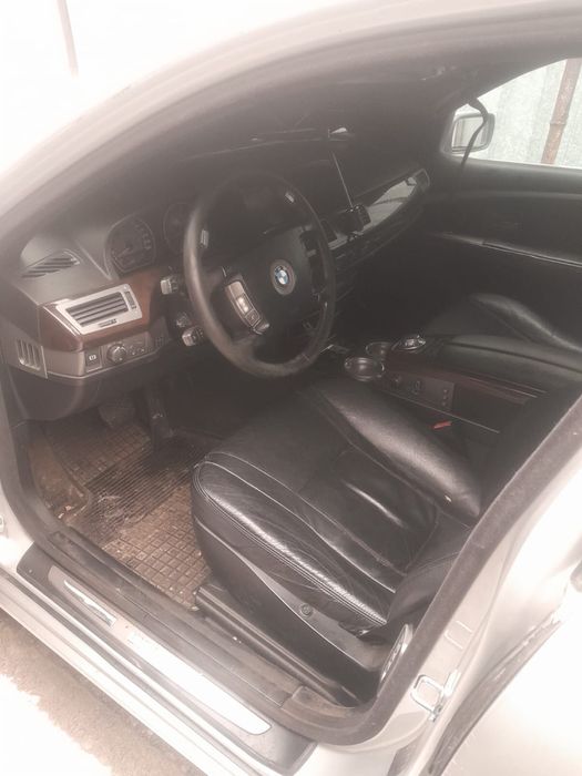 Продам бмв е65 735