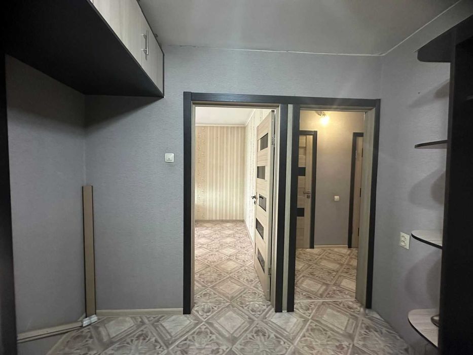 2 комнатная 20 мкр