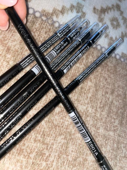 Черен молив за очи - 6 бр.