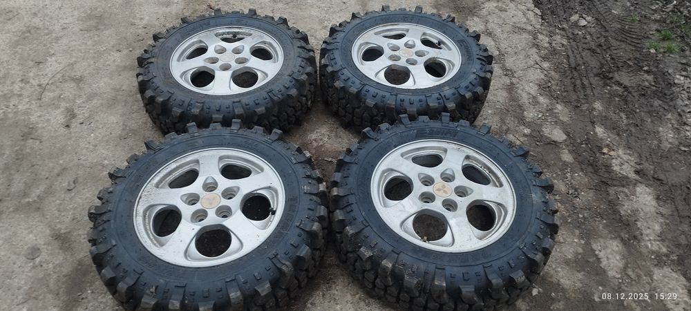 Anvelope simex noi r 16 cu jante pajero pinin