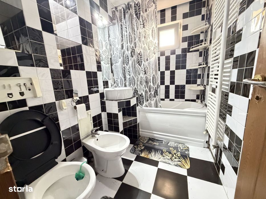 Chirie Apartament Mioveni, Pretabil activitati, 2 balcoane, centru
