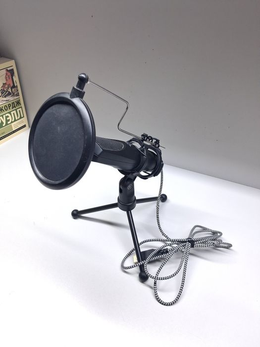 Микрофон Trust GTX 232 mantis