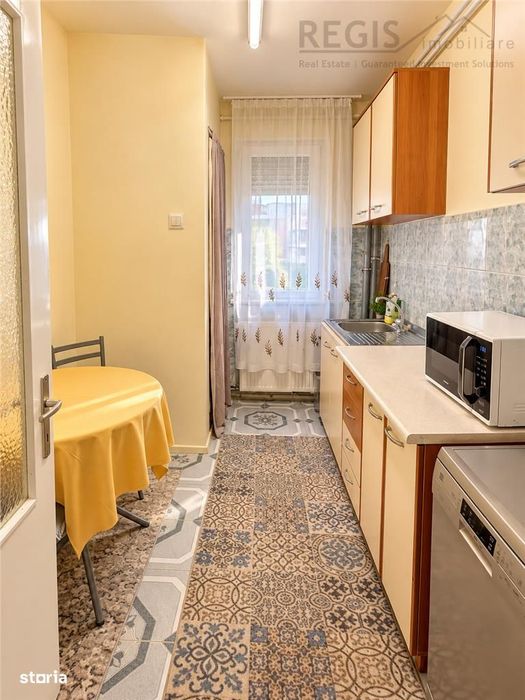 Apartament 2 camere, parter, renovat-zona Noua