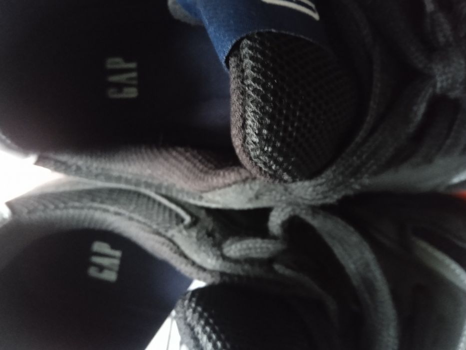 Маратонки GAP 40-40.5