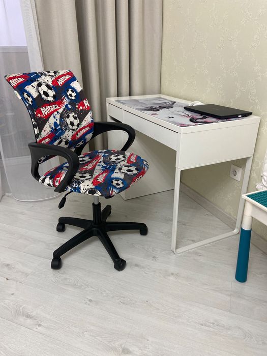 Письменный стол Икеа Микки