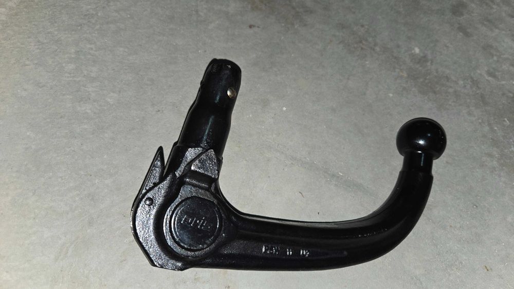 Теглич за Mercedes