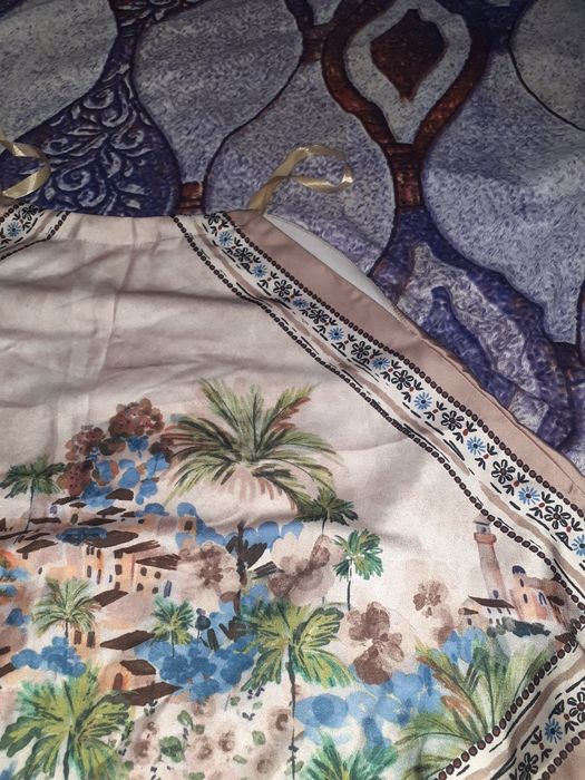 Дамски сатенирани комплекти