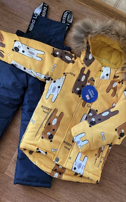 Продаю комбез зимняя теплая 98 ростовка на 3-4 года