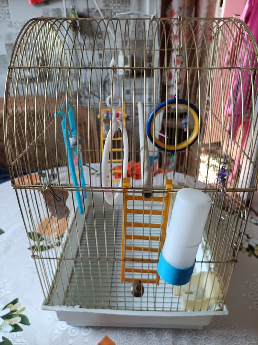 Клетка для попугаев