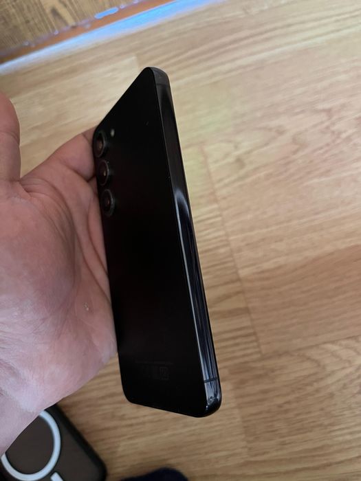 S23 в отличном состоянии