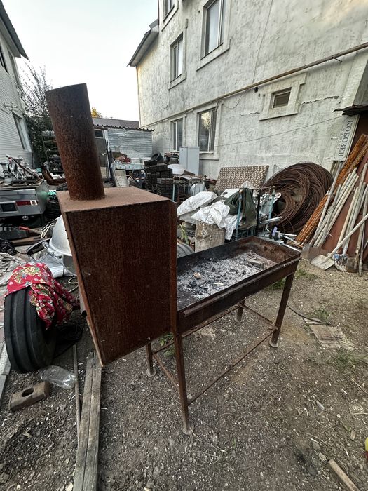 Продам мангал большой