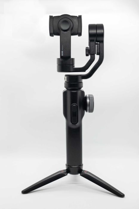 Stabilizator Zhiyun Smooth 4