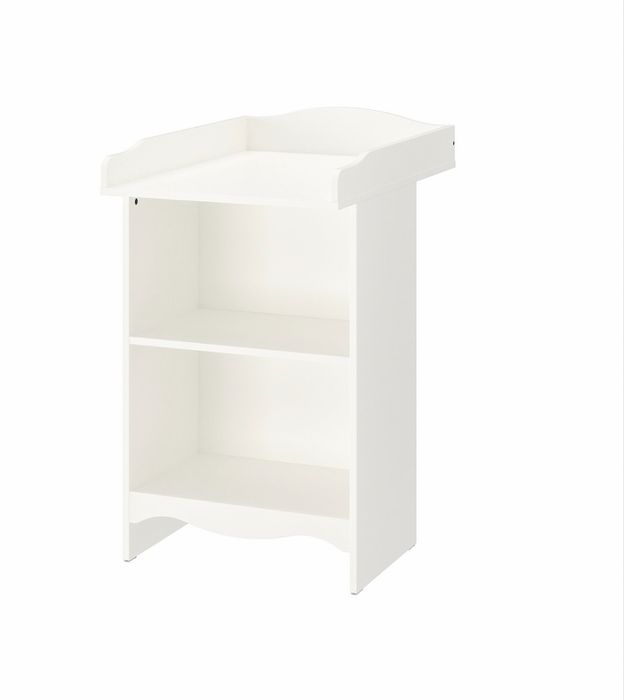 Masa de infasat bebelusi IKEA