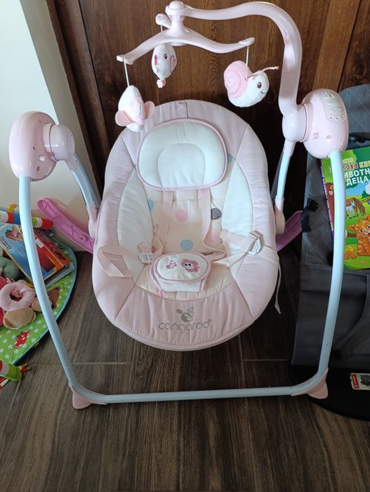 Бебешка музикална люлка