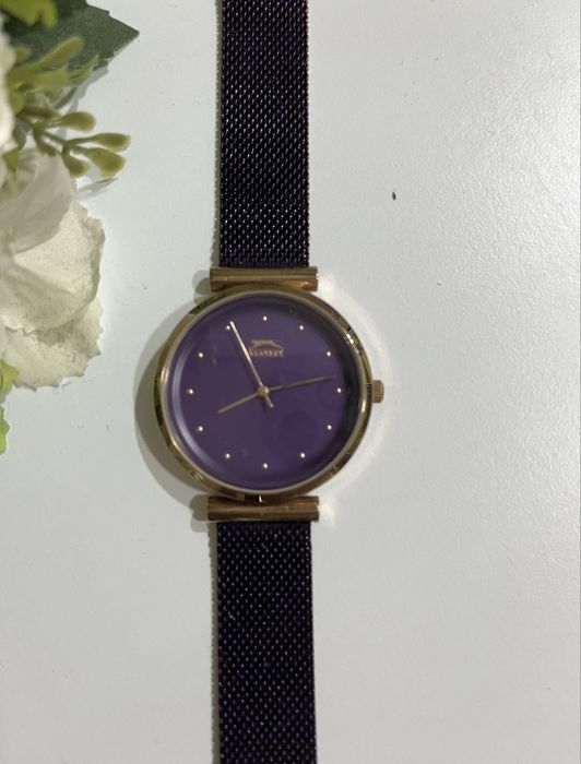 Ceas Slazenger auriu mov