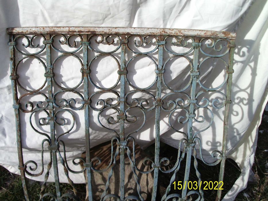 декоративна решетка за тераса (ограда) ковано желязо ръчна изработка