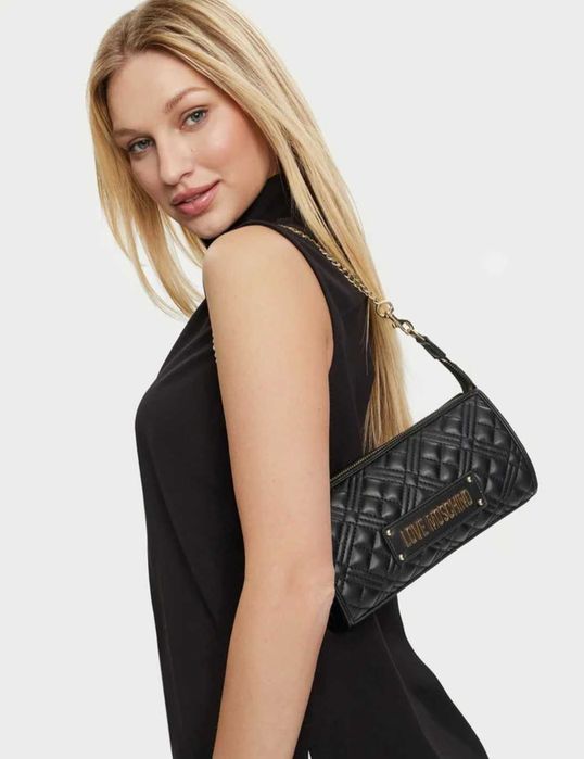 Дамска чанта Love Moschino