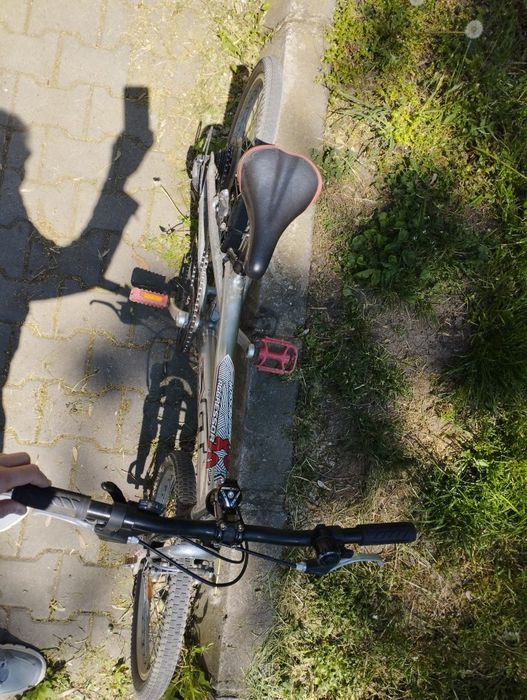 Bicicleta MTB  Agresor 20 pt copii