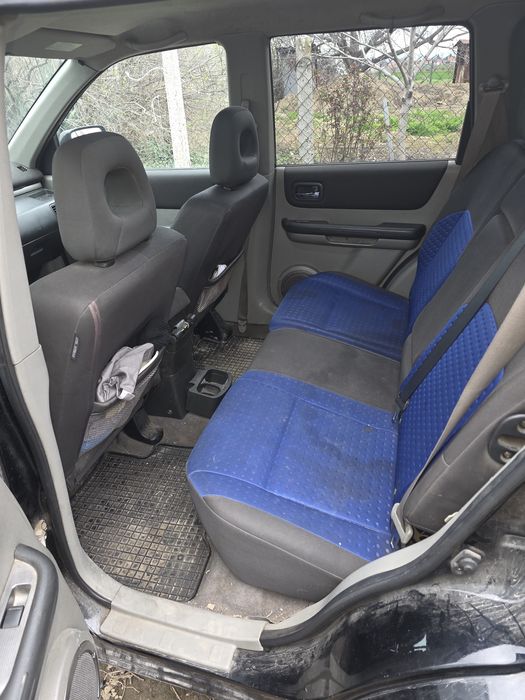 Нисан Х-Траил 2.2 114кс 2003г