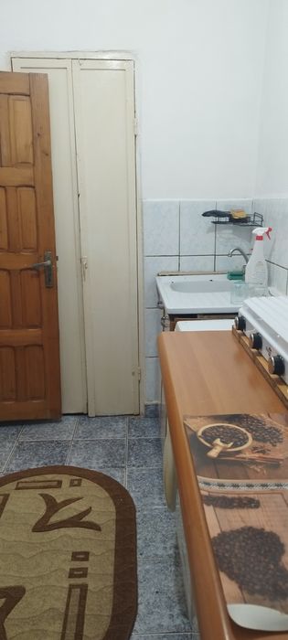 Ofer spre închiriere garsoniera