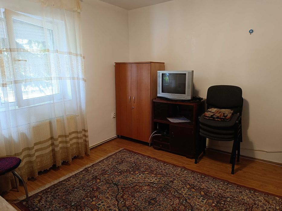 Chirie Reghin garsonieră confort I