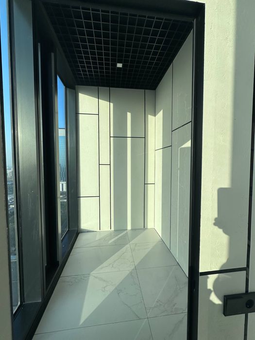 Аренда офис в ЖК Nest One понарамные окна 16-этаж 120м2