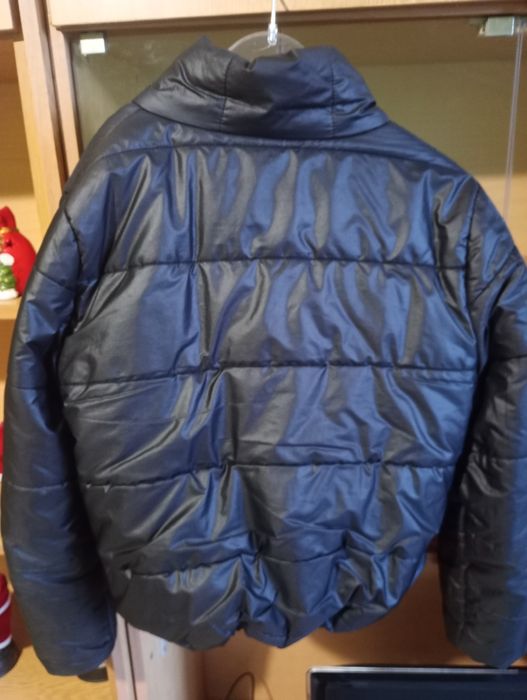 Дамско яке ,къс модел,страхотно !