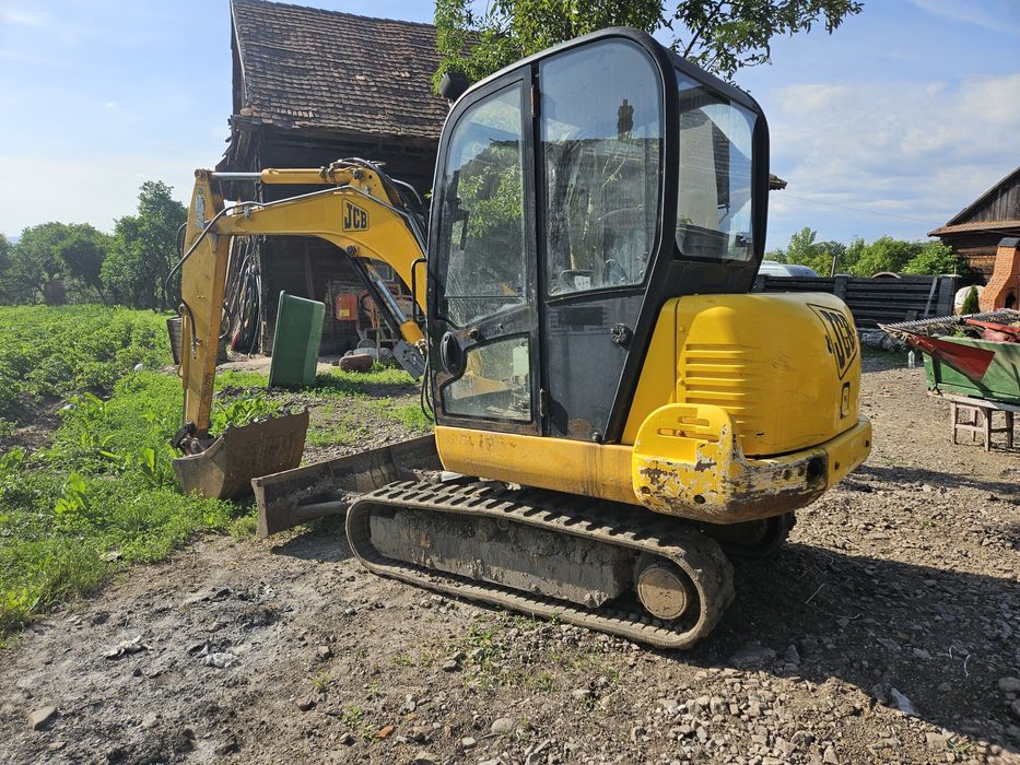 Excavator JCB 3500 kg