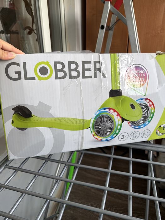 Детский самокат бренд GLOBBER