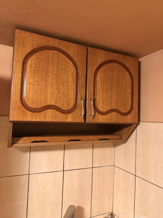 Mobila Bucatarie + Coltar tapitat din lemn, Masa extensibila si 2 Scaune Tapitate