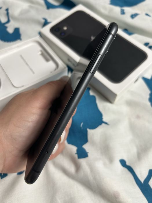 Iphone 11 negru