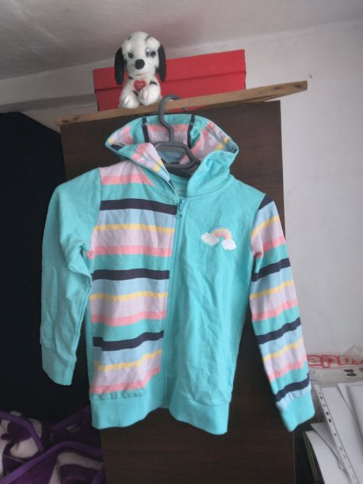 Bluza hanorac firma pentru copiii 6-7 ani