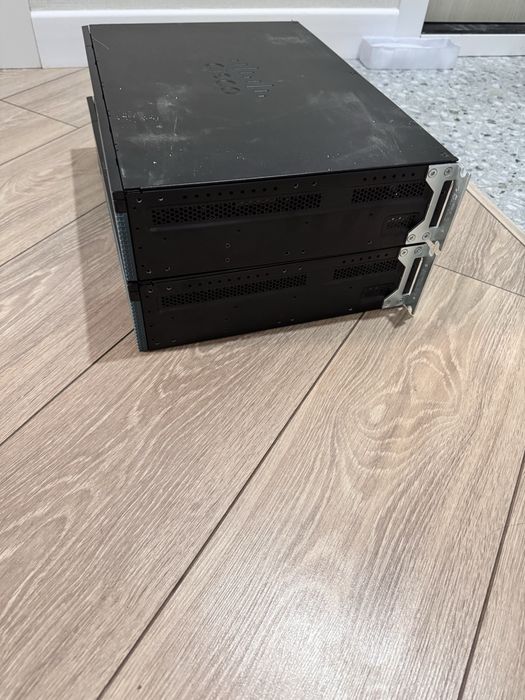 Продам Cisco 2900