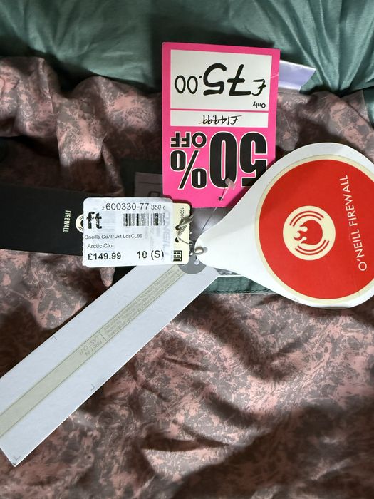 Geaca iarna dama Oneill noua cu etichete