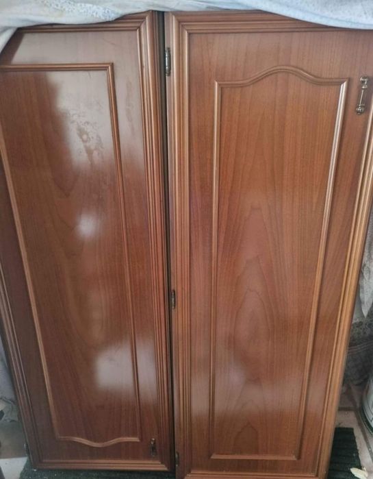 Dormitor complet din lemn