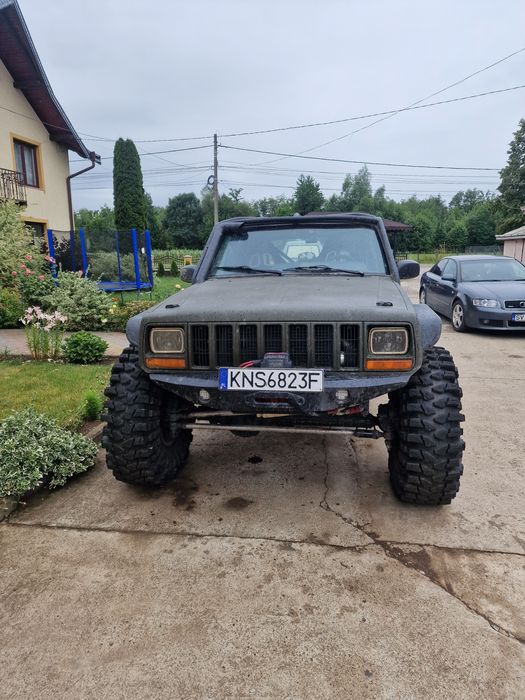 De vânzare jeep xj