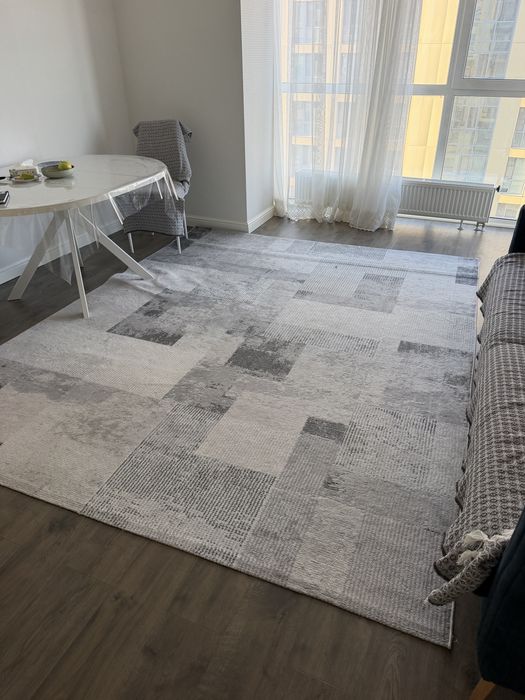 Стильный ковер для зала