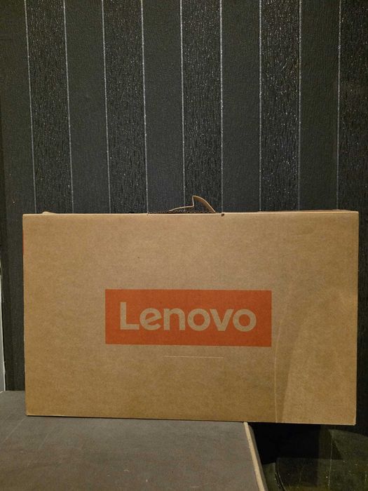 Lenovo IdeaPad Slim 5 14" + Windows 11 Home