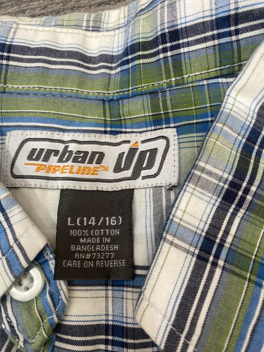 Рубашки мужские