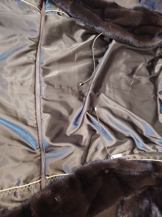 Продам норковую шубу