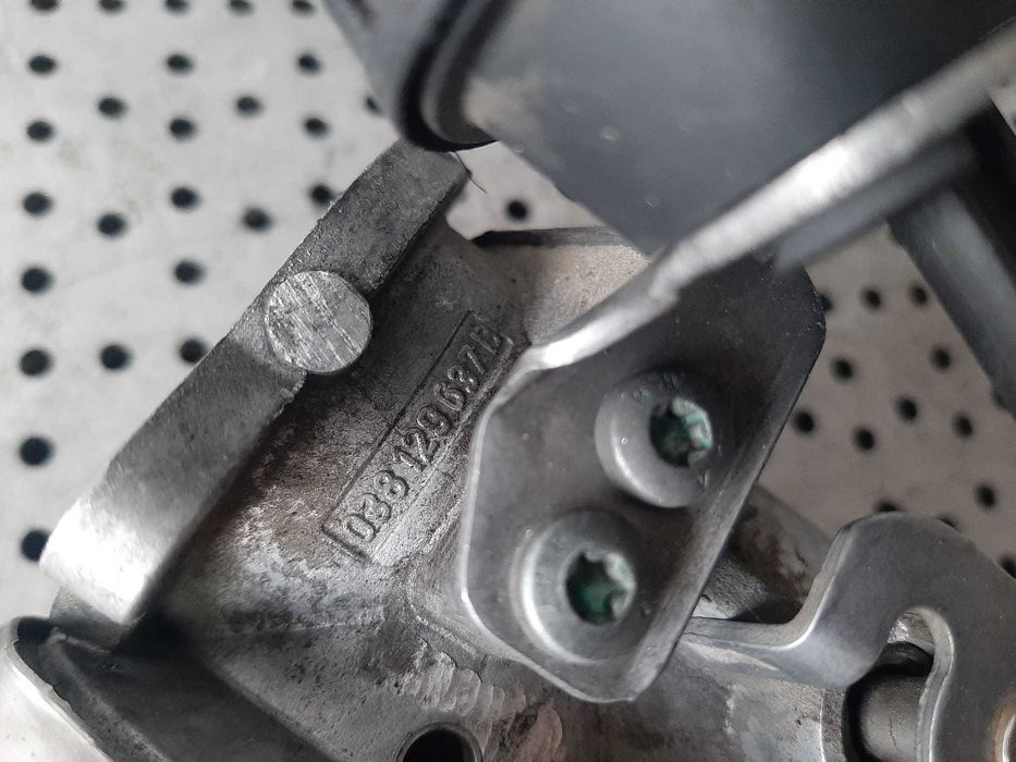 egr 1.9 tdi audi a4 b6 vw golf 4 polo 9n audi a3 skoda fabia seat ibiza  038129637b