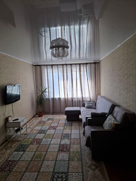 Продам трёхкомнатную улучшенную квартиру
